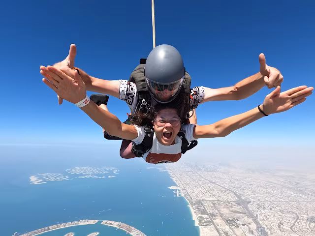 Skydive Dubai – Tandem Skydiving Experience