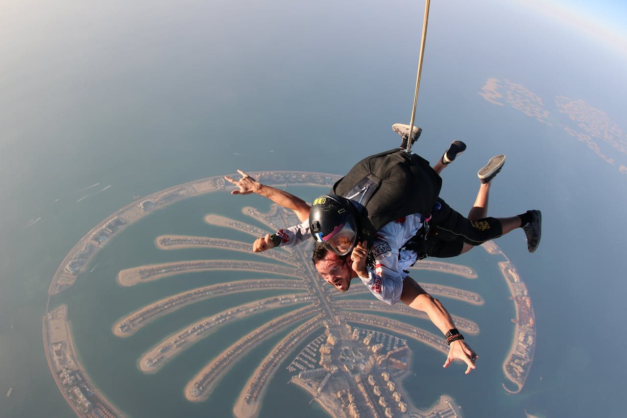 Skydive Dubai – Tandem Skydiving Experience