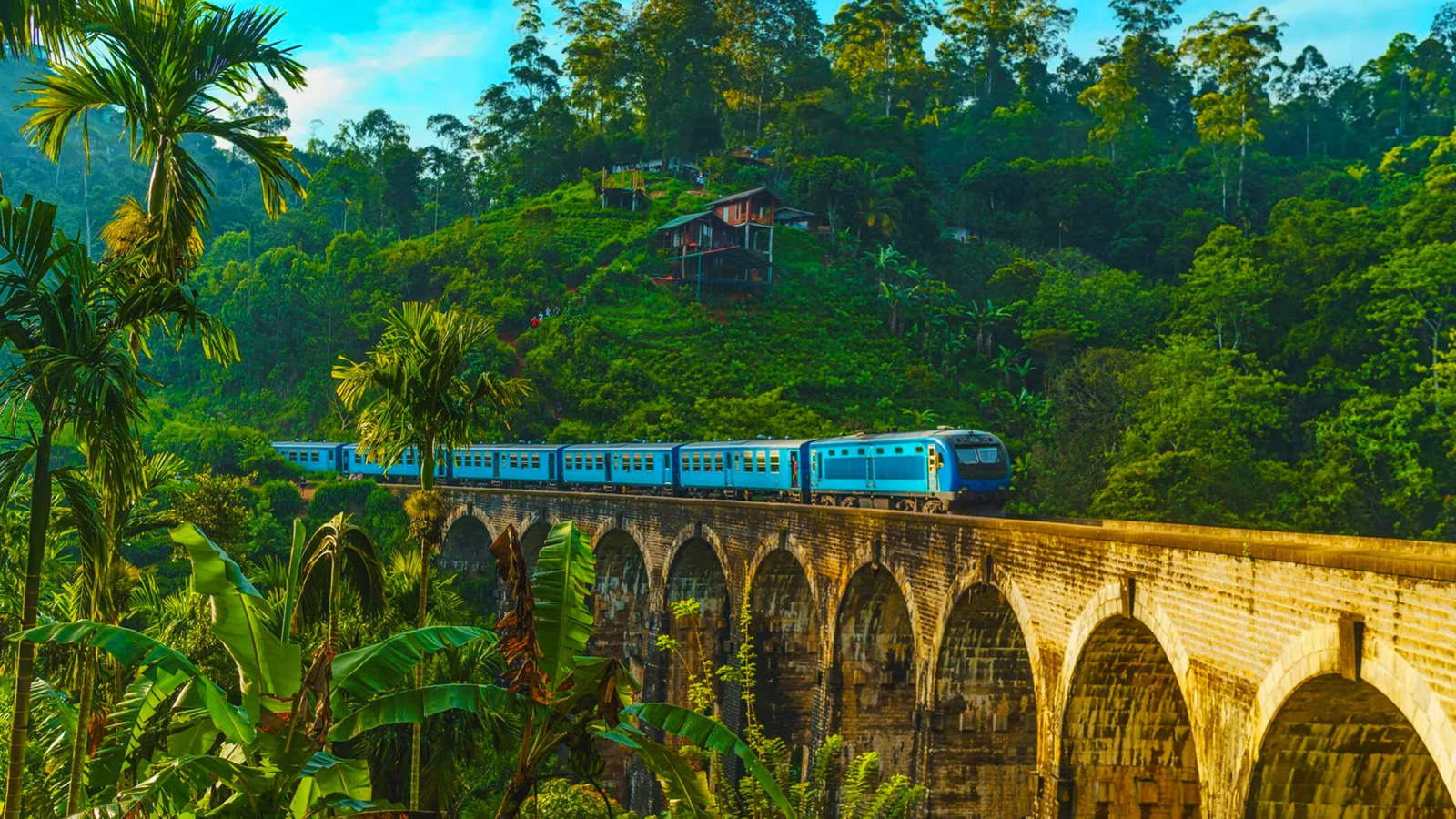 Kandy to Ella Train Tickets – Reserved Seats | Scenic Train Ride in Sri Lanka