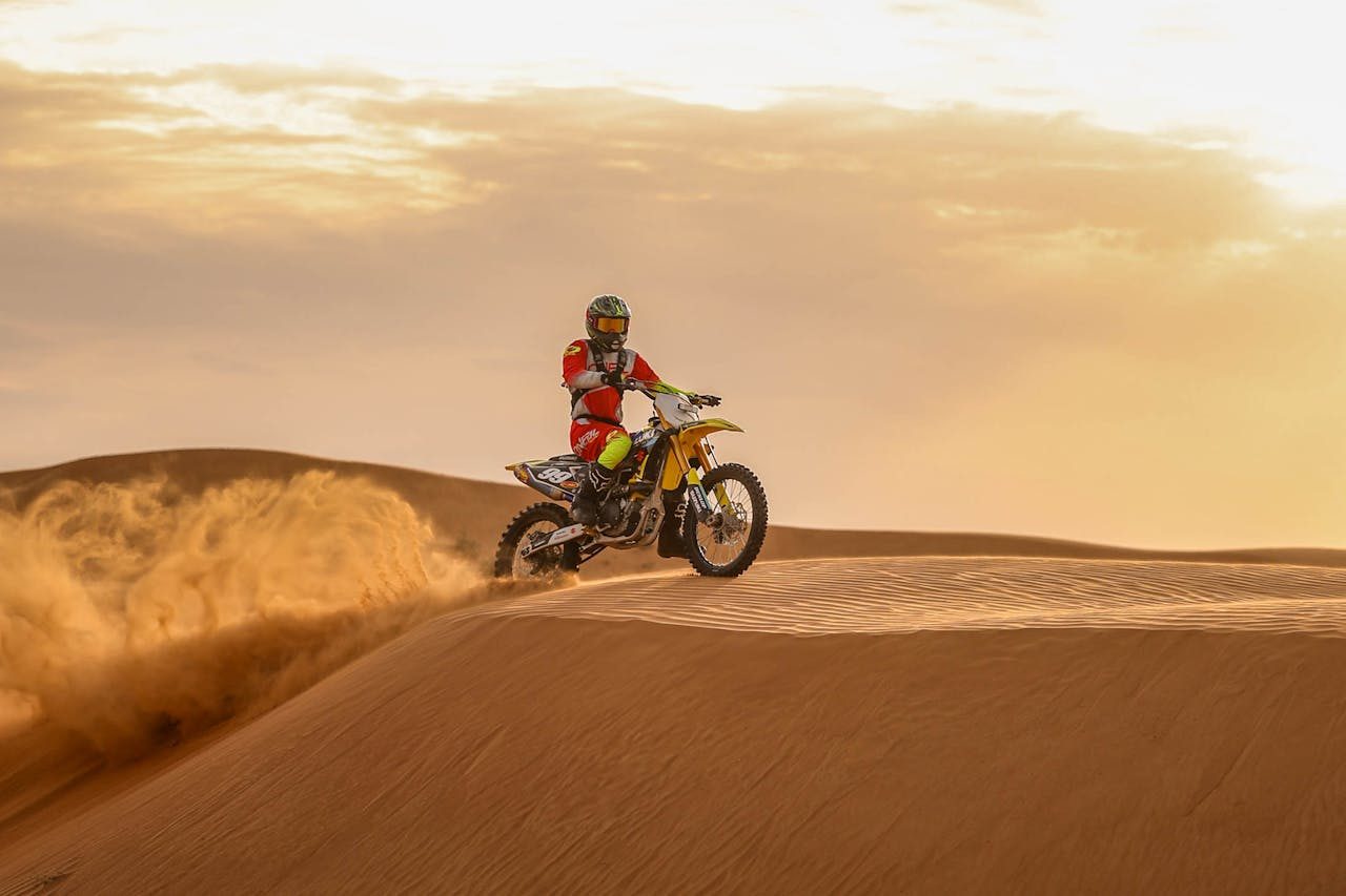 Dubai Desert Safari with BBQ Dinner – Book Your Evening Desert Adventure
